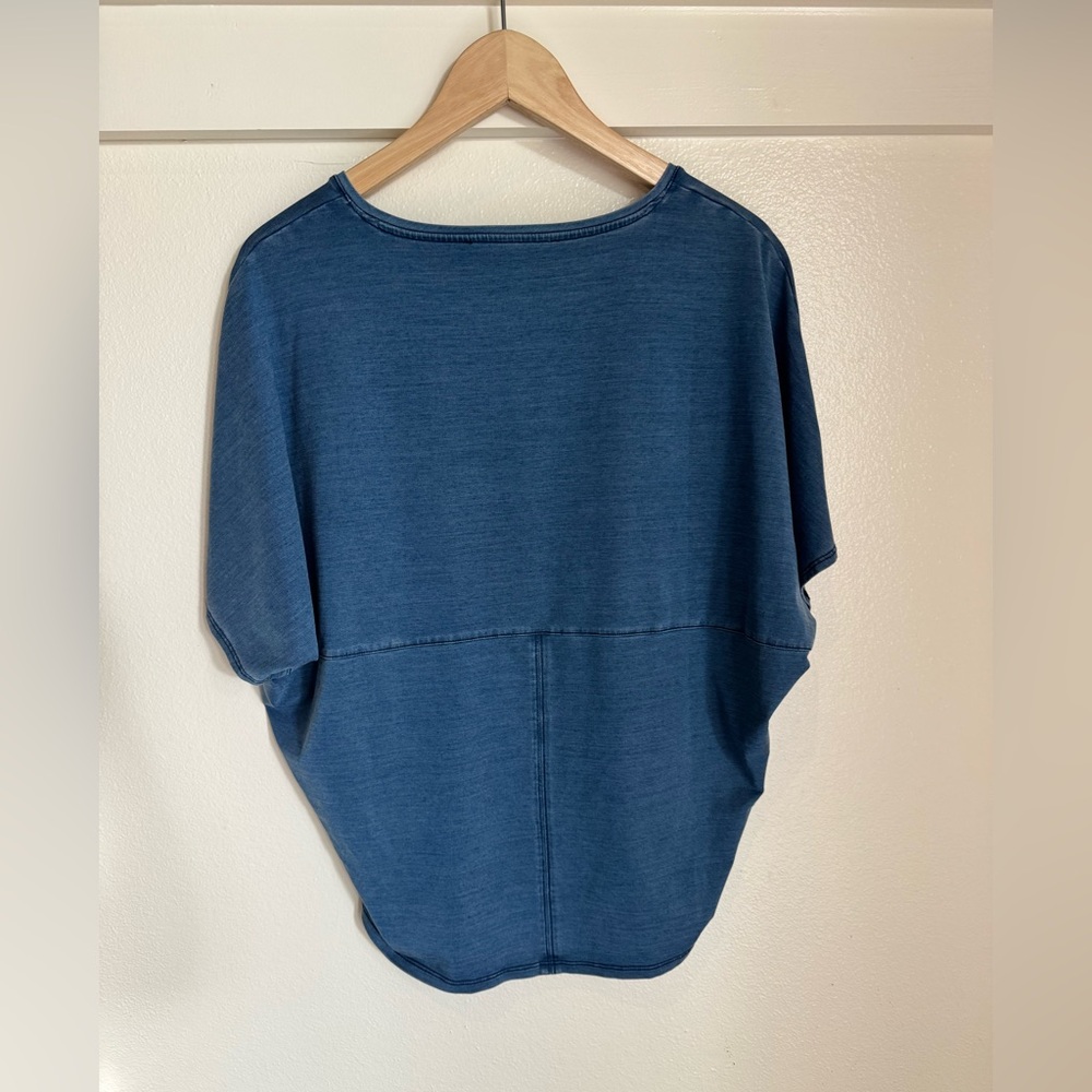 White House Black Market Blue V-Neck Dolman Top XS Lyocell Blend Soft Tee - Picture 6 of 8